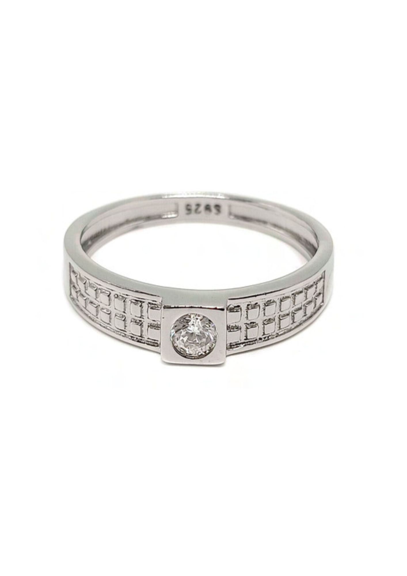 Refined Men’s Solitaire 925 Sterling Silver Ring – 2.45 Grams