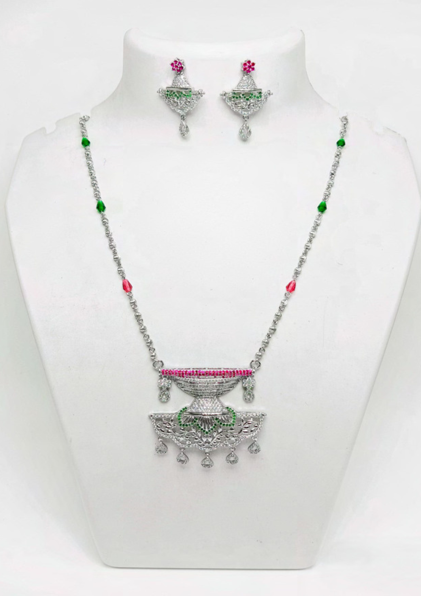 Sunera Necklace – 925 Sterling Silver – 25.99 Grams